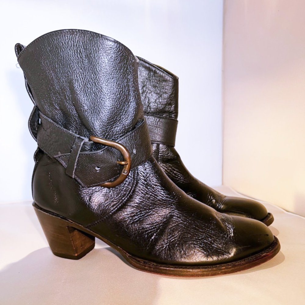 Inzunza Black Booties